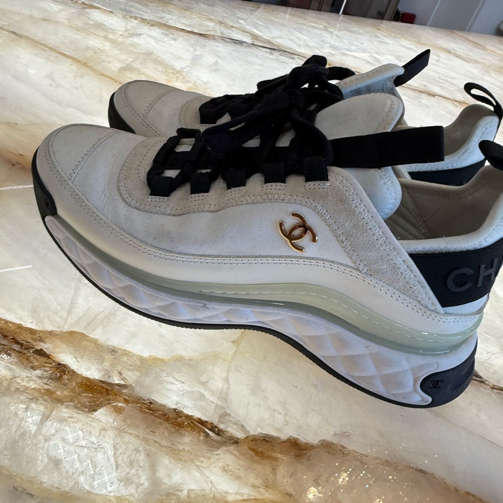 Chanel White and Black Women's Sneakers